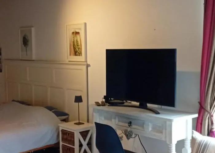 Chez Olivier Bed & Breakfast Wavre